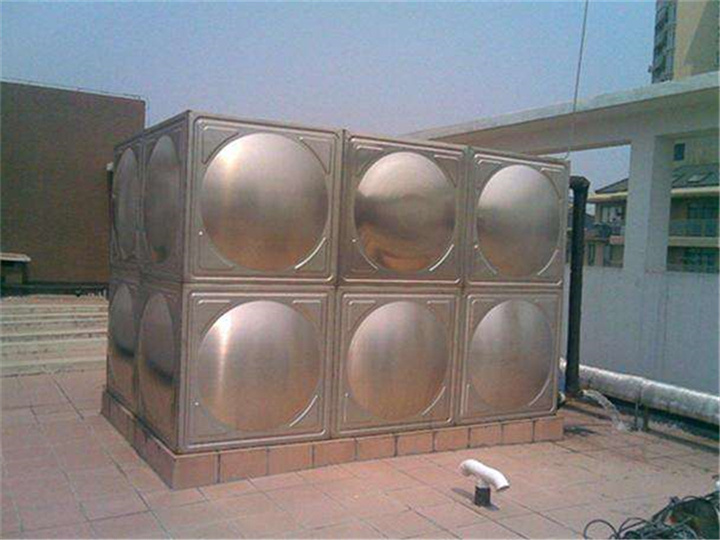 <font color='#333333'>不锈钢水箱怎样加强防腐工作</font>